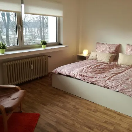 At Exhibition * 杜塞尔多夫